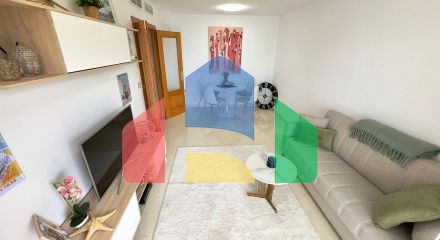 «Впечатляющая квартира на 18 этаже с панорамным видом на море в Бенидорме»