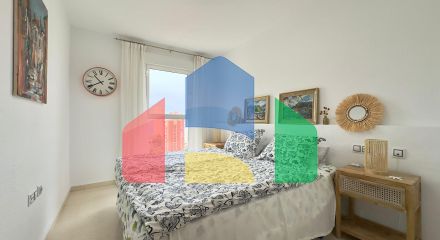 «Впечатляющая квартира на 18 этаже с панорамным видом на море в Бенидорме»