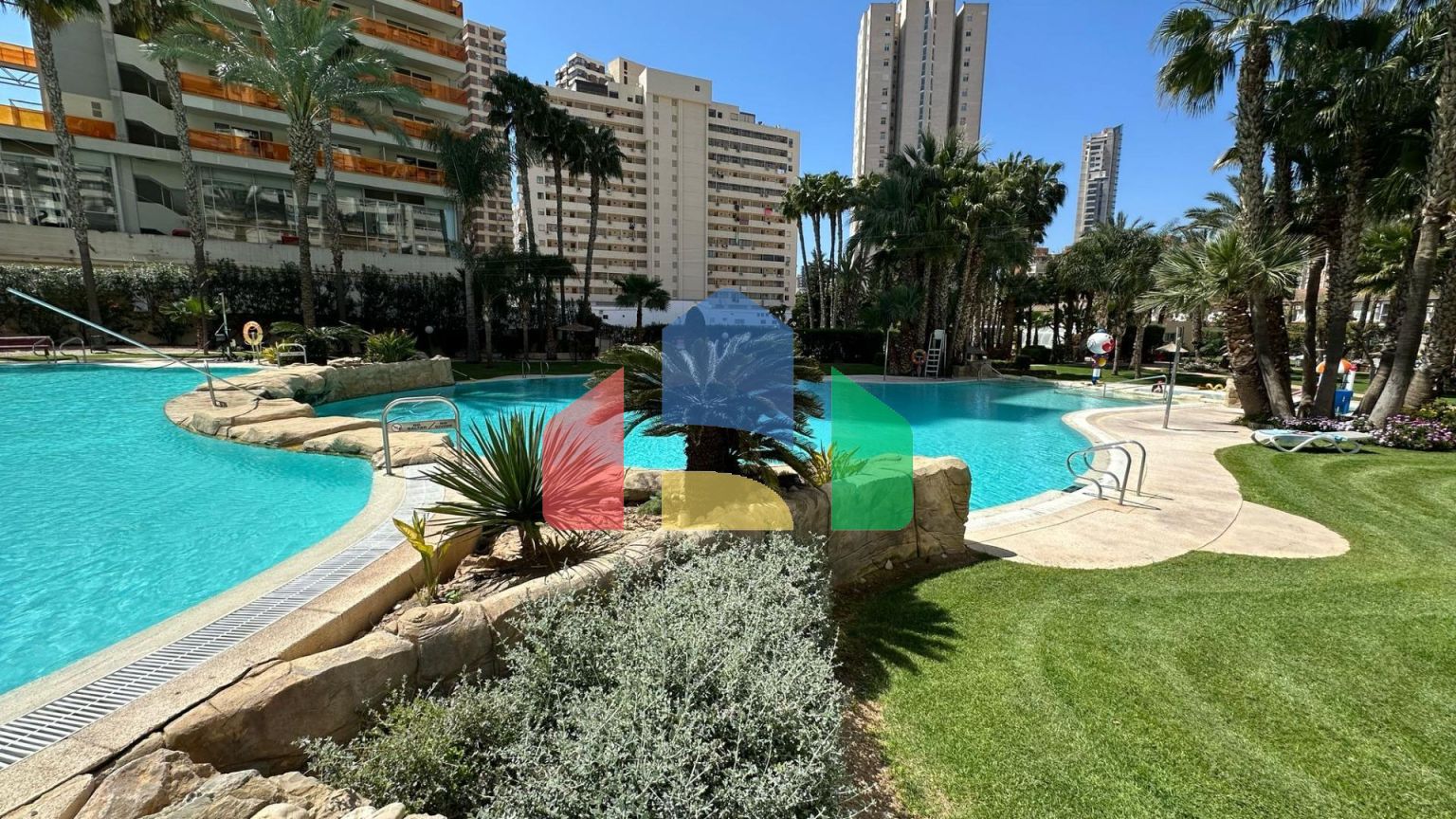 Уютная квартира в престижной урбанизации