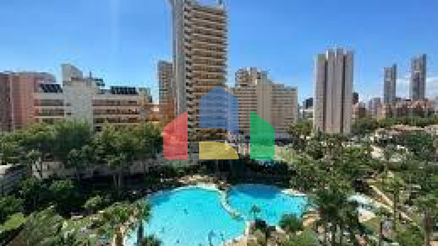 Уютная квартира в престижной урбанизации