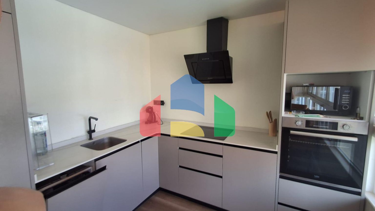 Уютная квартира в престижной урбанизации