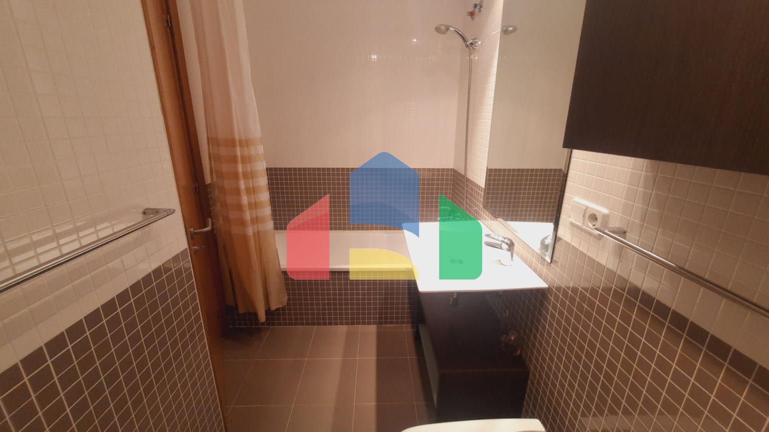 Уникальная квартира с панорамным видом в Бенидорме! ️