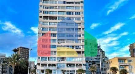 Эксклюзивная Реновированная Квартира на Первой Линии Пляжа в Бенидорме ️