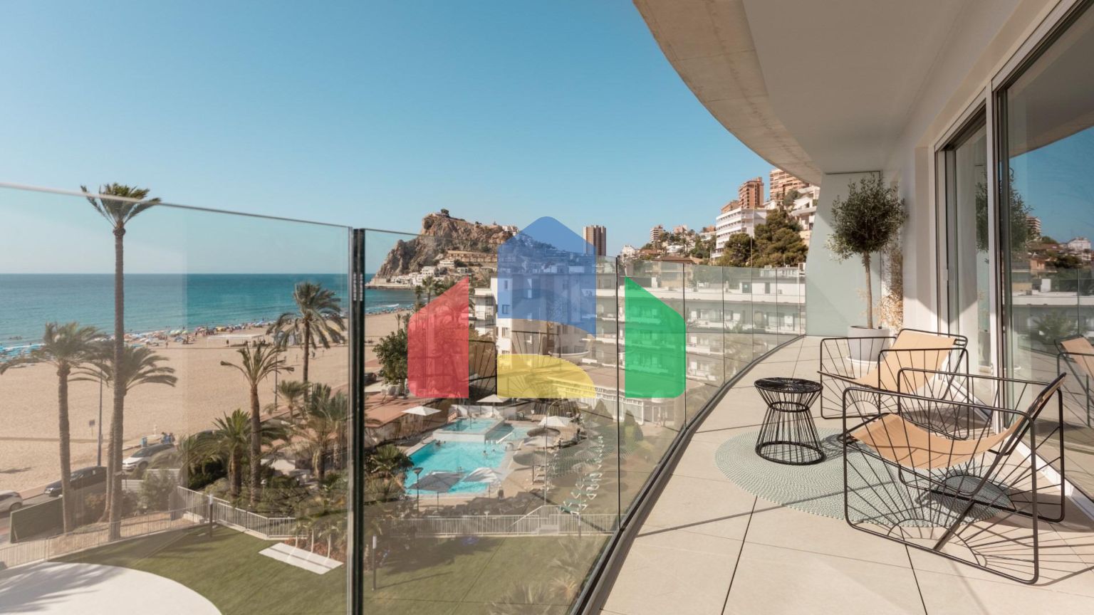 Последние роскошные апартаменты на первой линии Плайя де Пониенте