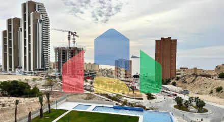 СОВЕРШЕННО НОВЫЙ ДИЗАЙН КВАРТИРЫ С ВИДОМ НА МОРЕ НА ПЛЯЖЕ ПОНИЕНТЕ, БЕНИДОРМ