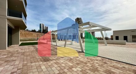 СОВЕРШЕННО НОВЫЙ ДИЗАЙН КВАРТИРЫ С ВИДОМ НА МОРЕ НА ПЛЯЖЕ ПОНИЕНТЕ, БЕНИДОРМ