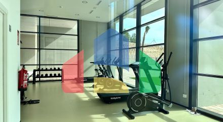 СОВЕРШЕННО НОВЫЙ ДИЗАЙН КВАРТИРЫ С ВИДОМ НА МОРЕ НА ПЛЯЖЕ ПОНИЕНТЕ, БЕНИДОРМ