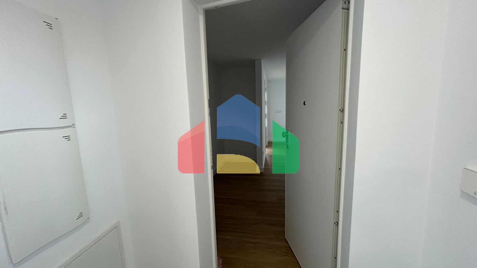 Новая роскошная квартира на пляже Леванте с панорамным видом на море