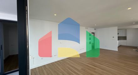 Новая роскошная квартира на пляже Леванте с панорамным видом на море