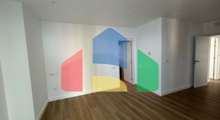 Новая роскошная квартира на пляже Леванте с панорамным видом на море