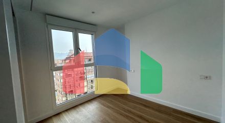 Новая роскошная квартира на пляже Леванте с панорамным видом на море