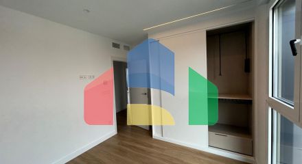 Новая роскошная квартира на пляже Леванте с панорамным видом на море