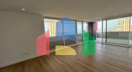 Новая роскошная квартира на пляже Леванте с панорамным видом на море