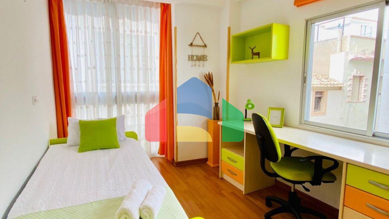 ДВУХКОМНАТНАЯ КВАРТИРА  В БЕНИДОРМЕ В 50 М ОТ МОРЯ