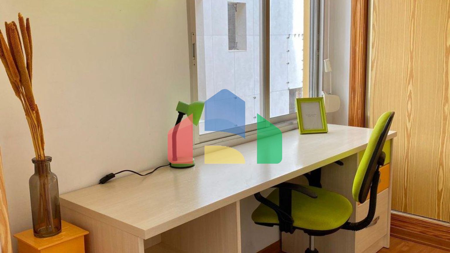 ДВУХКОМНАТНАЯ КВАРТИРА  В БЕНИДОРМЕ В 50 М ОТ МОРЯ