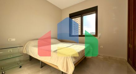 Роскошные апартаменты в знаковом здании Coblanca 40 с видом на море