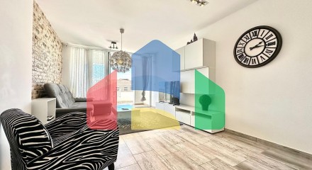 Spectacular Apartment on the 24th Floor at Playa Poniente