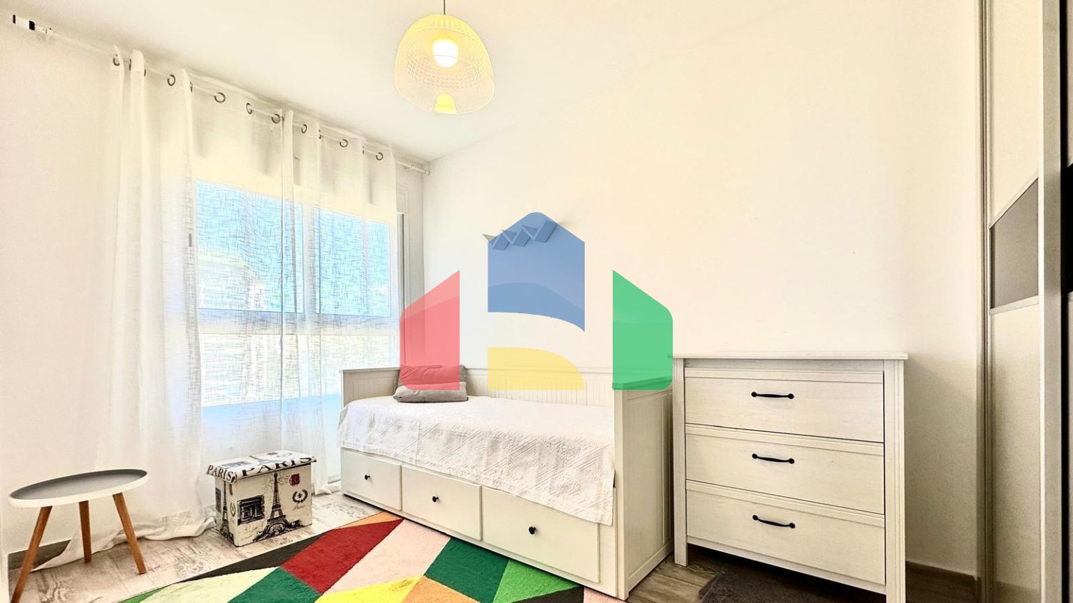 Kвартира на 24 этаже в районе Плая-Поньенте