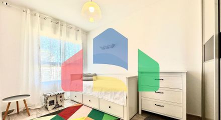 Kвартира на 24 этаже в районе Плая-Поньенте