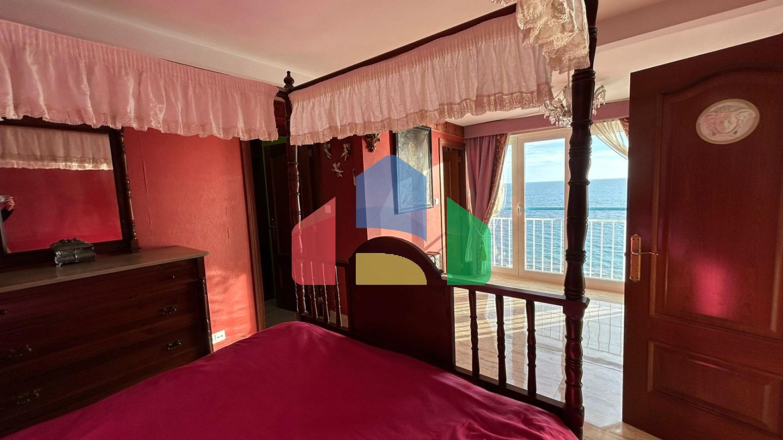 Квартира мечты на первой линии пляжа Леванте, Бенидорм