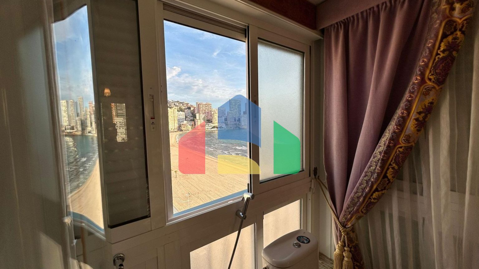 Квартира мечты на первой линии пляжа Леванте, Бенидорм