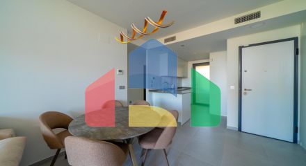 Широкая квартира с 2 спальнями в комплексе Eagle Tower