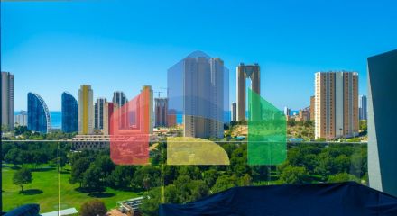 Широкая квартира с 2 спальнями в комплексе Eagle Tower
