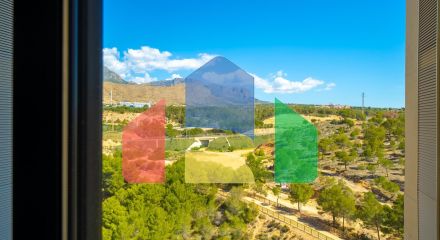 Широкая квартира с 2 спальнями в комплексе Eagle Tower