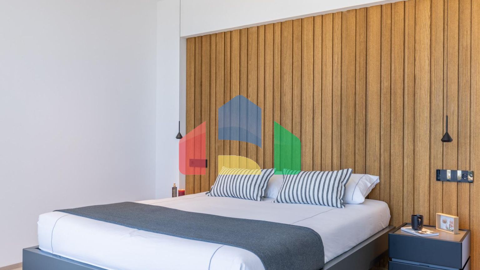 Вилла в Бенидорм ID F0400