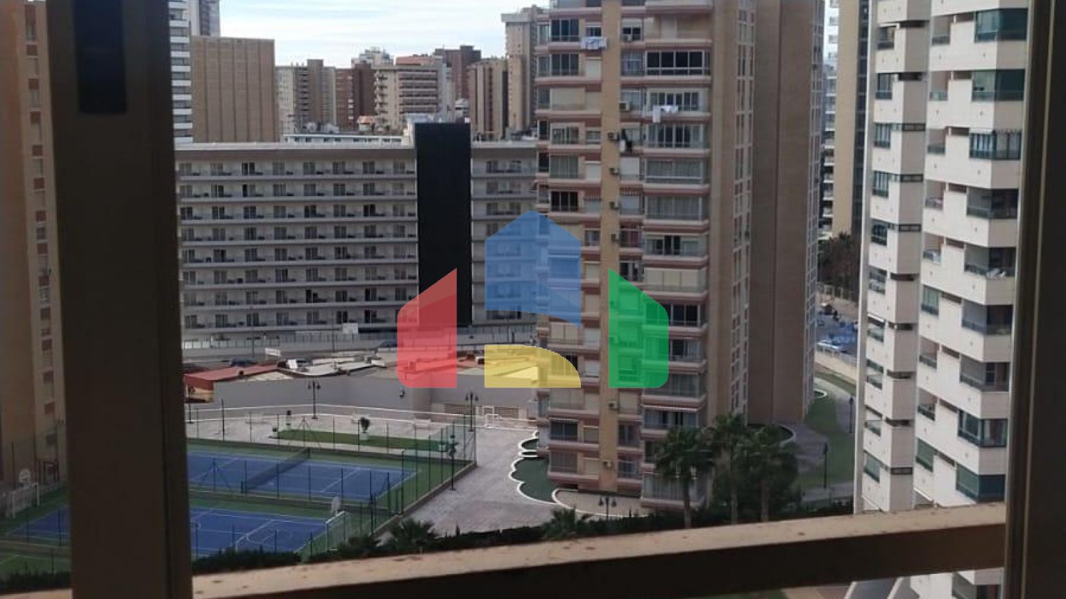 Откройте для себя ваш новый дом в раю Бенидорма