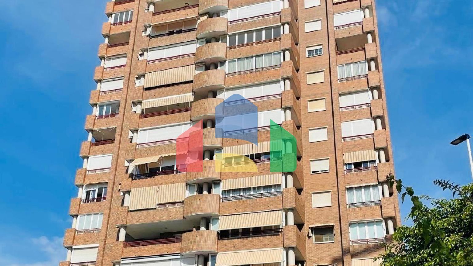 Квартира в Поньенте с видом на море