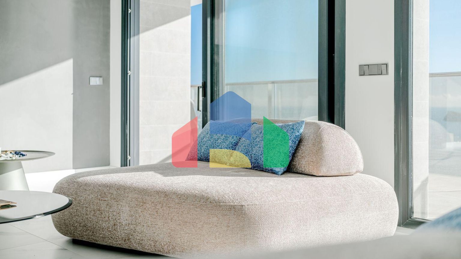 Премиум апартаменты в Sunset Cliffs — 29-й этаж