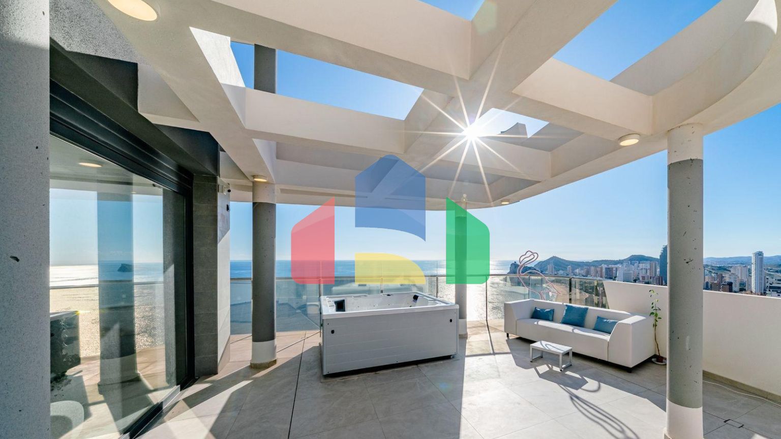 Премиум апартаменты в Sunset Cliffs — 29-й этаж