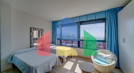 Светлая квартира с потрясающим видом на море Светлая квартира с потрясающим видом на море