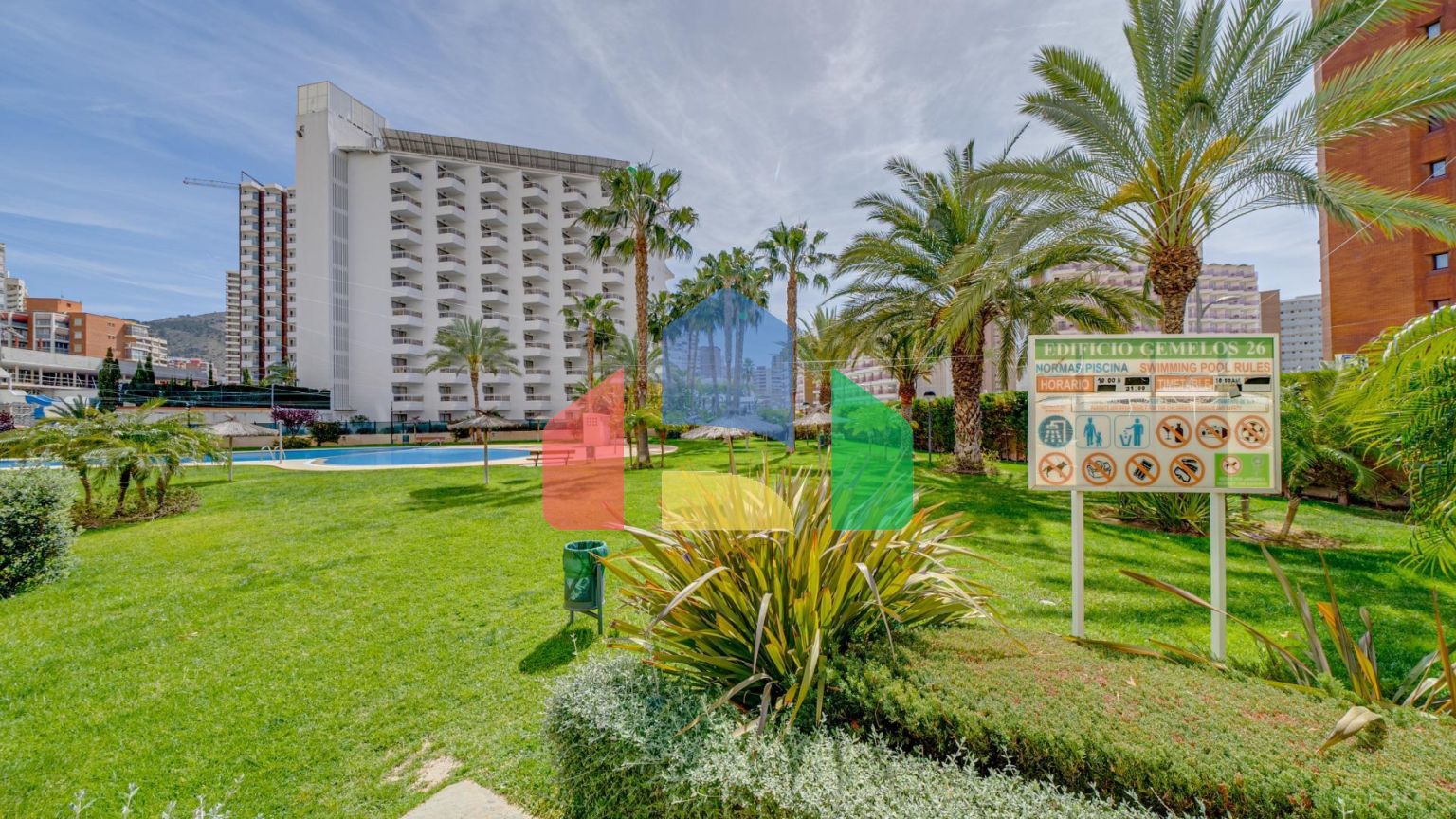 Светлая квартира с потрясающим видом на море