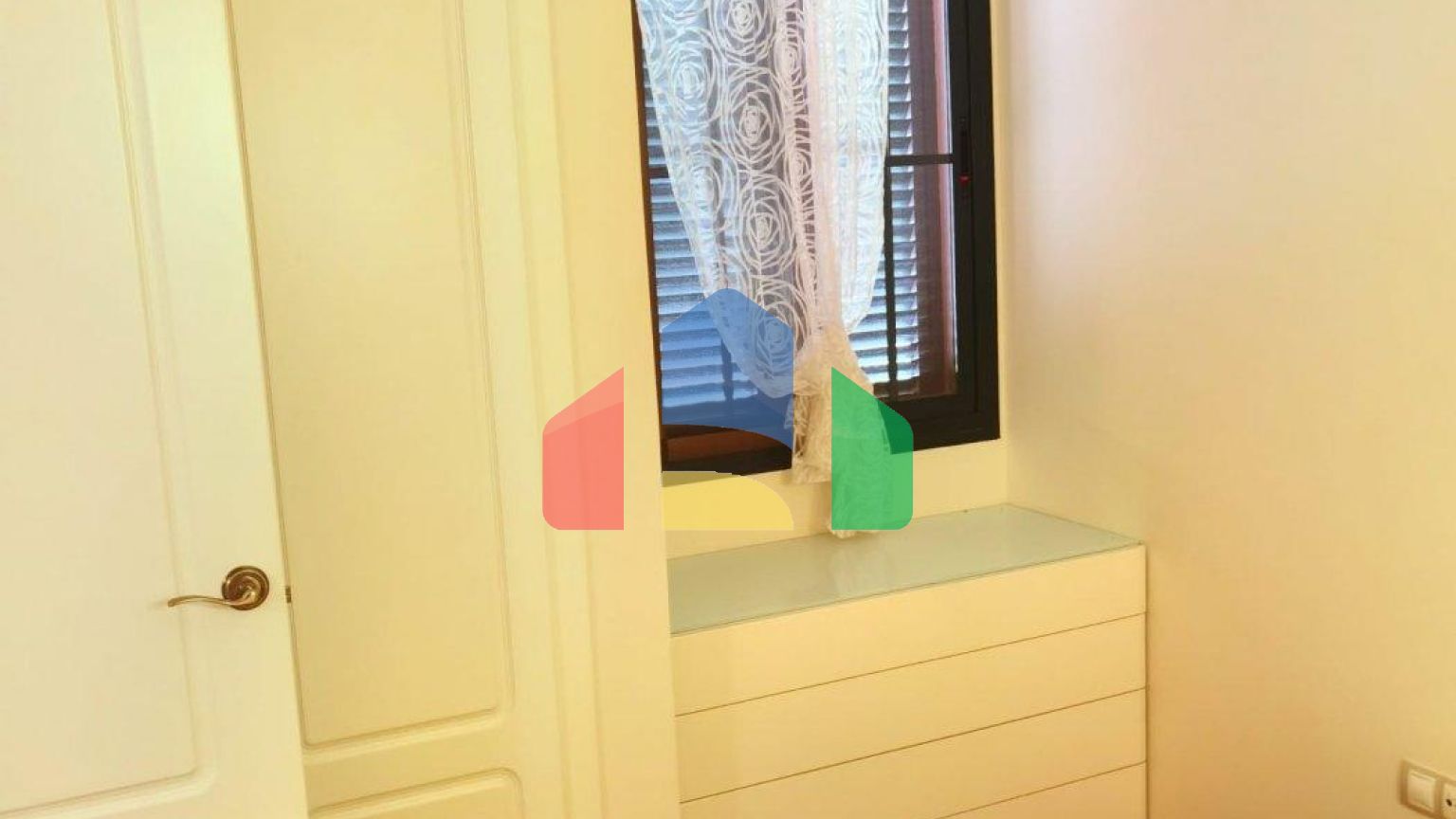 ОТЛИЧНЫЙ ДОМ В БЕНИДОРМЕ