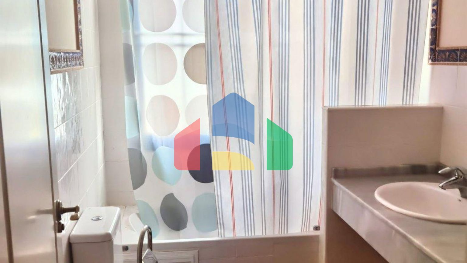 ОТЛИЧНЫЙ ДОМ В БЕНИДОРМЕ