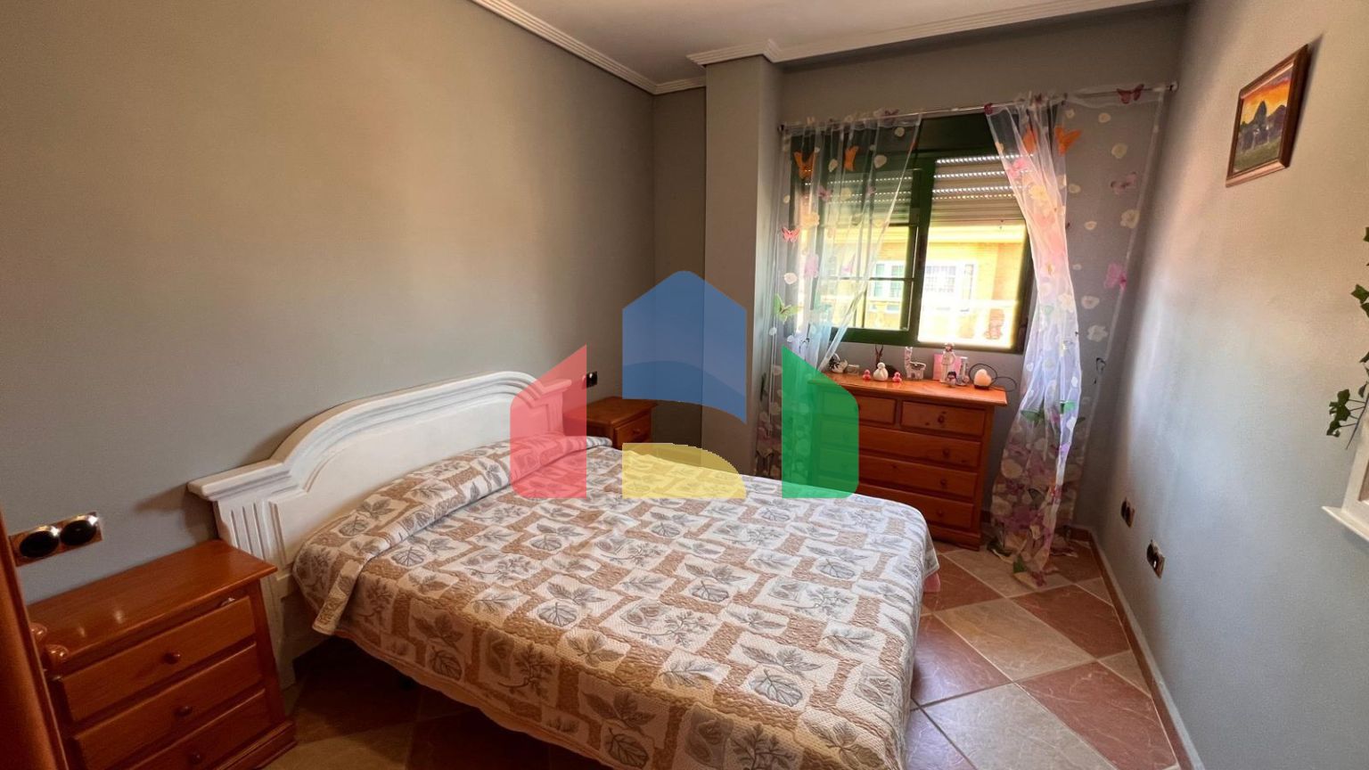 Вилла с бассейном и видами на горы и Бенидорм в районе Ринкон де Лойкс