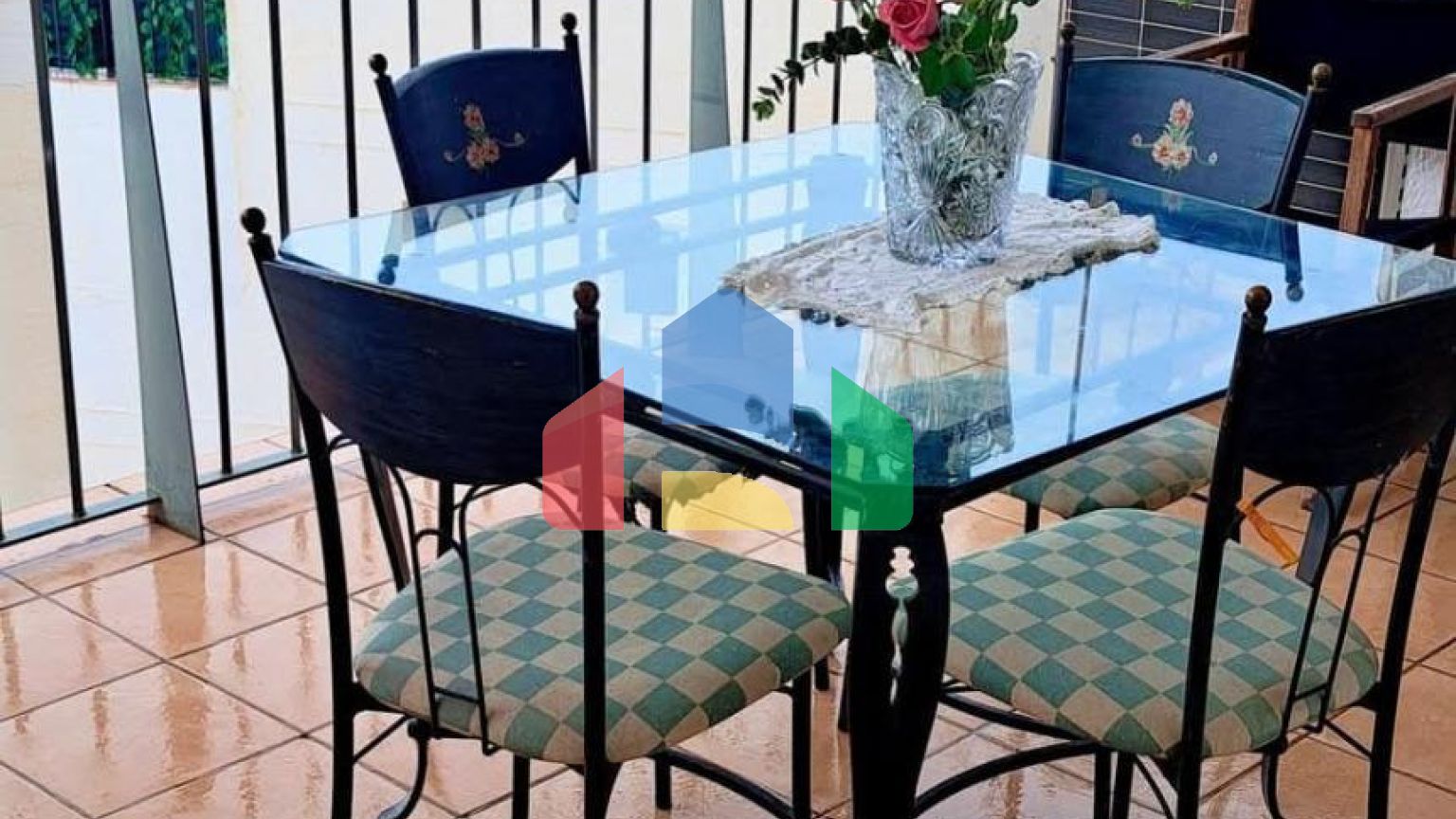 Красивые апартаменты с потрясающим видом на пляж Бенидорма!