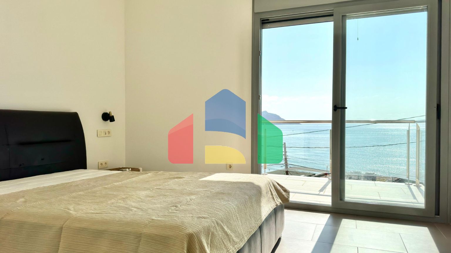 «Вилла мечты с видом на море в Плайя де Пониенте, Бенидорм»