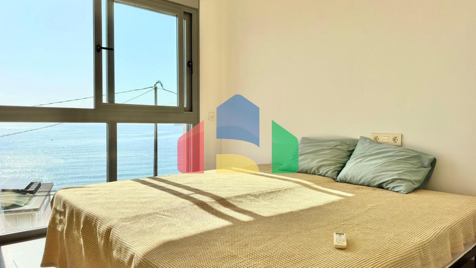 «Вилла мечты с видом на море в Плайя де Пониенте, Бенидорм»