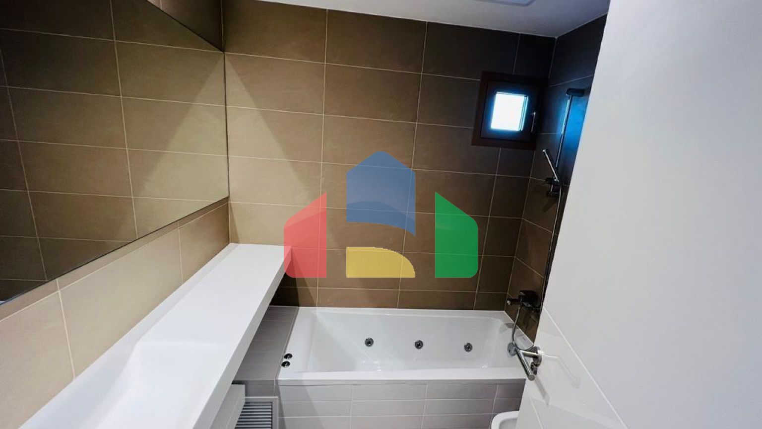 Последние Роскошные Квартиры в здании InTempo Building Ponente Beach Бенидорм