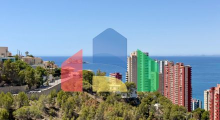 Квартира с видом на море с туристической лицензией в Бенидорме