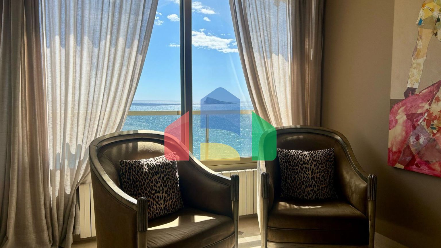 ️ Роскошные апартаменты на берегу моря в Леванте — сказочные виды