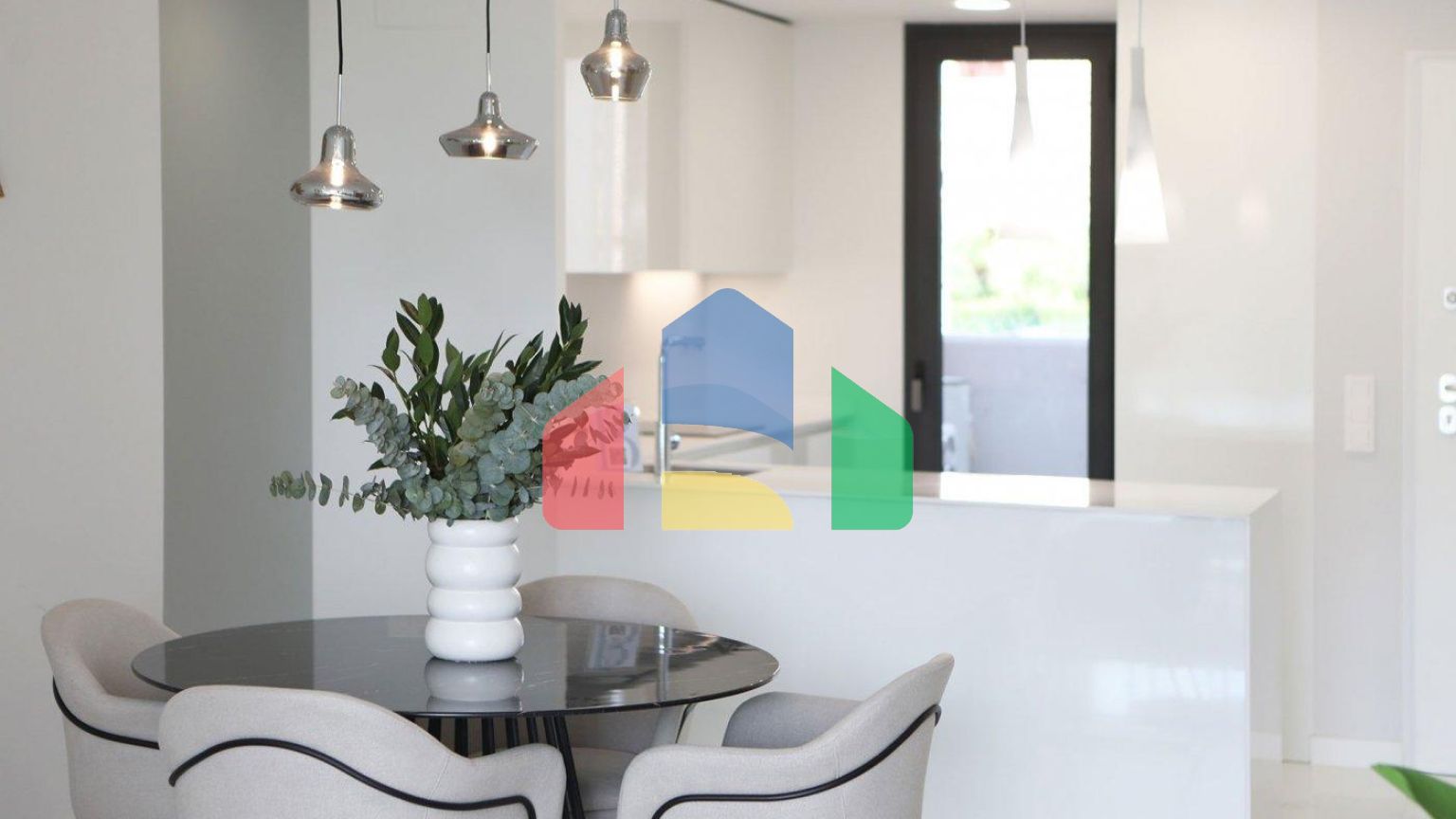 Квартиры с прекрасным видом и отличным расположением в Бенидорме