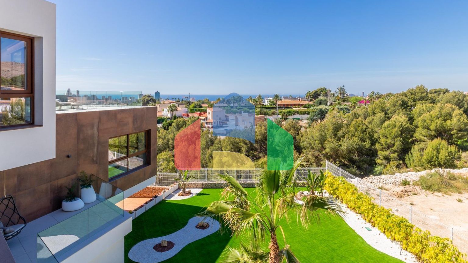 Вилла в Бенидорм ID F0400