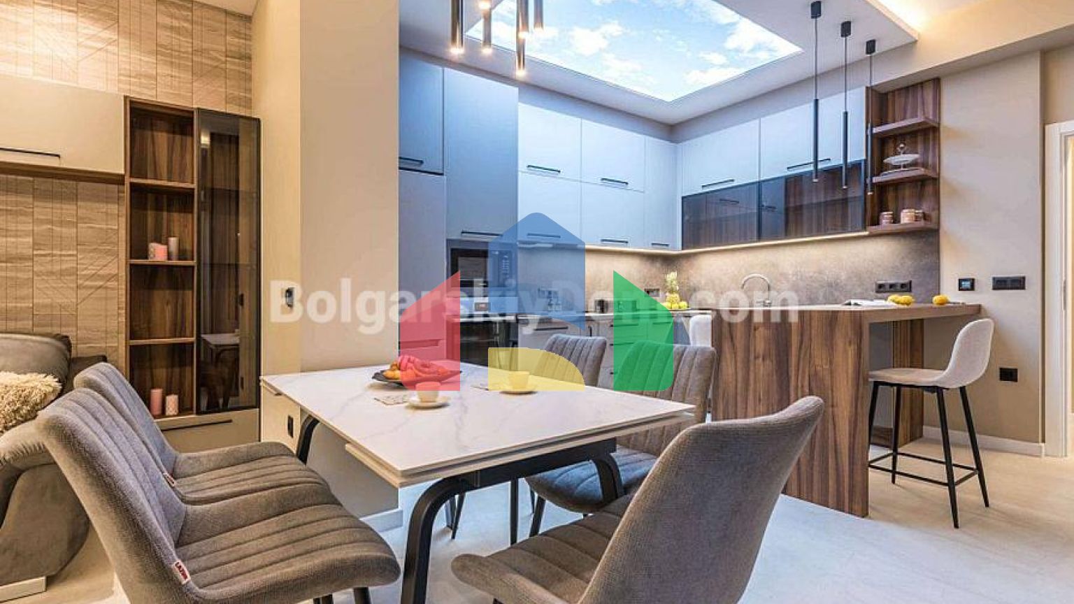 Трехкомнатная квартира в Варне