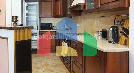 Трехкомнатная квартира в Порт Палас