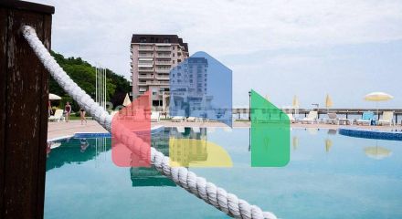 Трехкомнатная квартира в Порт Палас