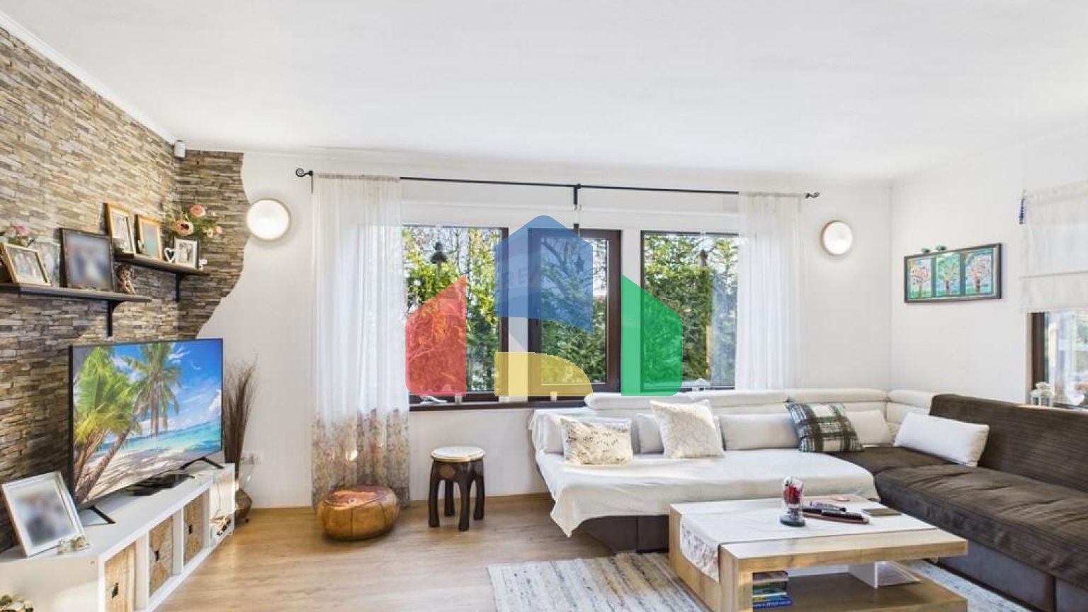 Residential - Townhouse - Varna, Varna, Bulgaria - BU